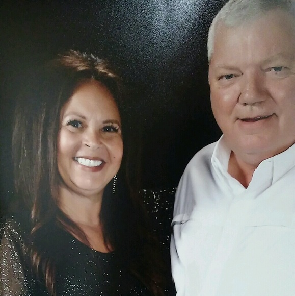 Meet your Posher, Monica - Picture 1 of 1